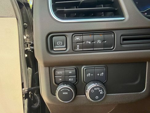 Used 2023 Chevrolet Tahoe LT AWD/4WD image 21