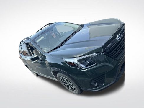 Used 2024 Subaru Forester Premium AWD/4WD image 3