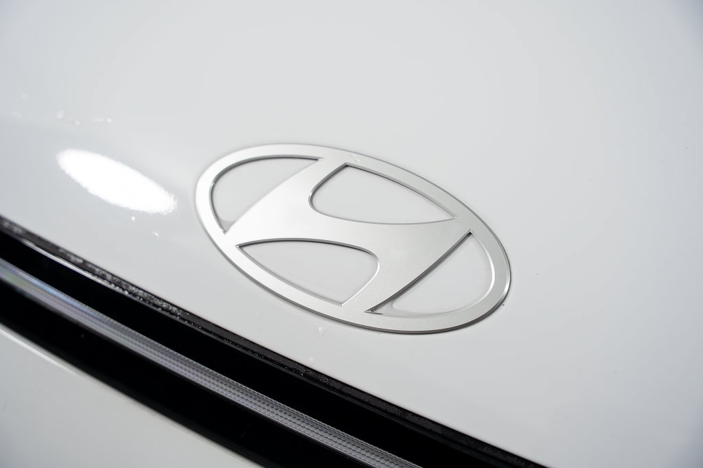 Used 2024 Hyundai Kona SEL FWD image 18