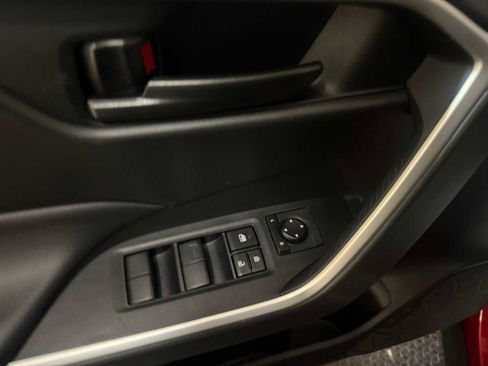 Certified 2023 Toyota RAV4 LE image 21