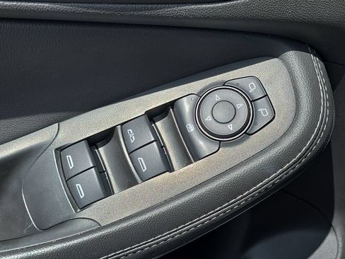 Certified 2023 Buick Encore GX Select FWD image 29