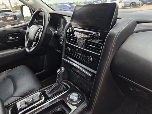 Used 2024 INFINITI QX80 Luxe AWD/4WD image 14