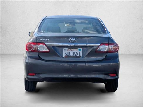 Used 2011 Toyota Corolla LE image 6