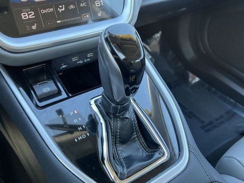 Used 2020 Subaru Legacy Premium image 19