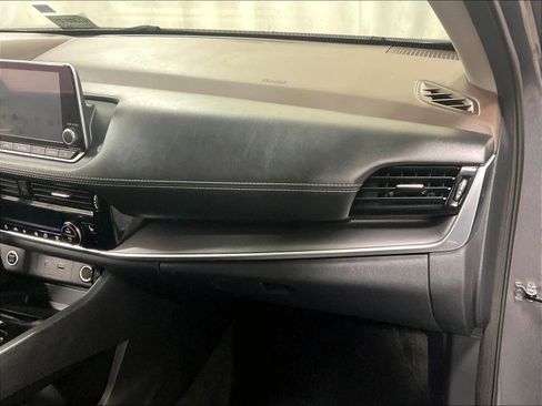 Certified 2023 Nissan Rogue SV w/ SV Premium Package image 13