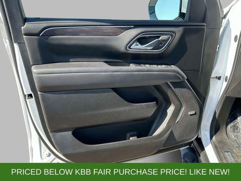 Used 2024 Chevrolet Tahoe Z71 w/ Luxury Package AWD/4WD image 22