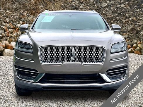 Used 2020 Lincoln Nautilus Reserve AWD/4WD image 3