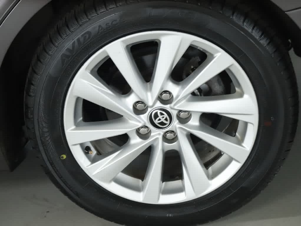 Certified 2024 Toyota Camry LE AWD/4WD image 38