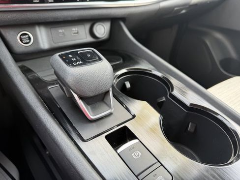 Certified 2023 Nissan Rogue SV image 23