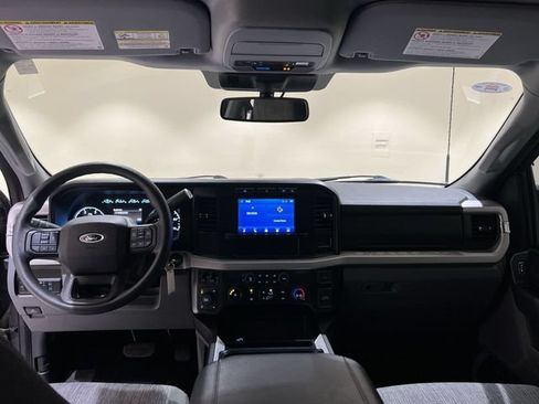 Used 2023 Ford F250 XLT w/ FX4 Off-Road Package AWD/4WD image 17