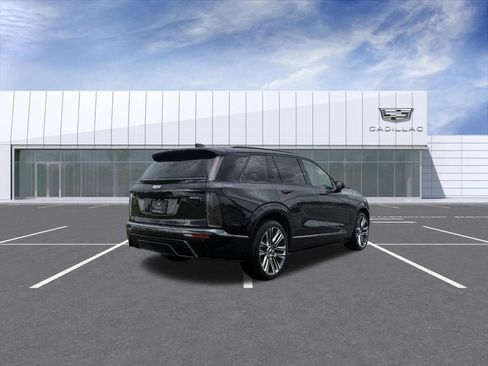 Certified 2026 Cadillac Vistiq Platinum w/ LPO, Floor Liner Package AWD/4WD image 3