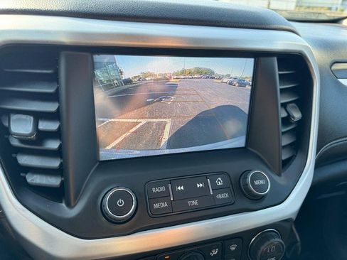 Used 2019 GMC Acadia SLT w/ LPO, Floor Liner Package AWD/4WD image 20
