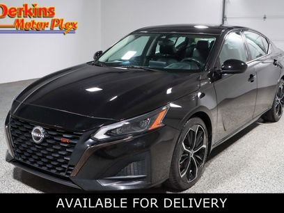 Used 2023 Nissan Altima 2.5 SR
