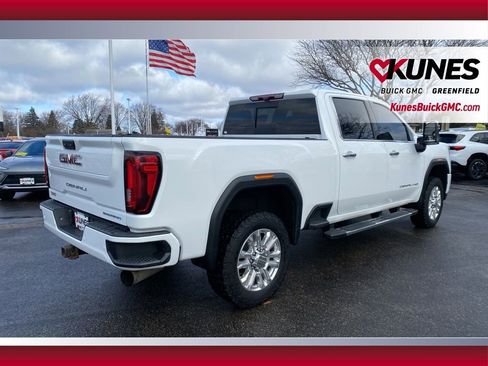 Used 2022 GMC Sierra 3500 Denali w/ Technology Package image 5