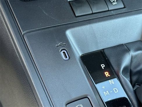 Used 2026 Toyota Corolla Cross LE image 21