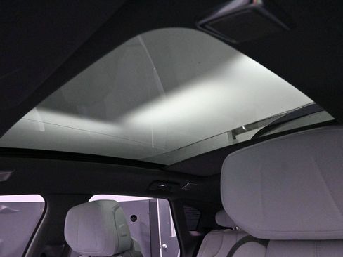 Certified 2025 Cadillac Optiq Sport 1 AWD/4WD image 30