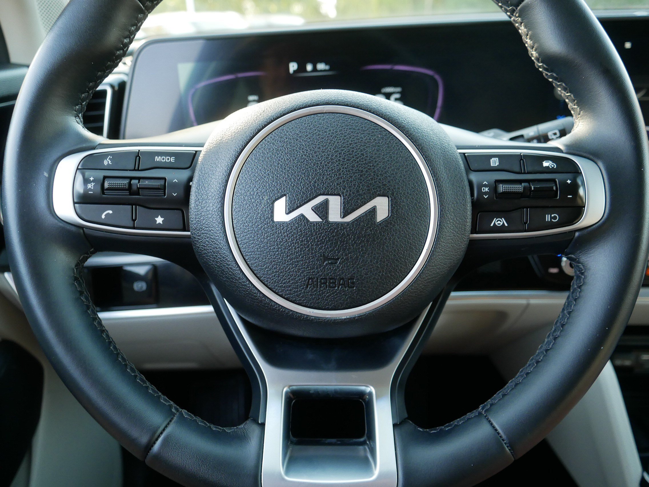 Certified 2024 Kia Sportage EX AWD/4WD image 25