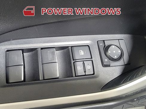 Used 2023 Toyota RAV4 Limited image 28