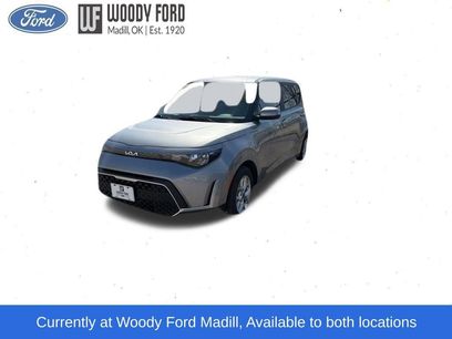 Used 2025 Kia Soul LX w/ LX Technology Package