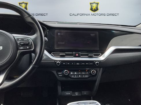 Used 2022 Kia Niro EX Premium FWD image 12