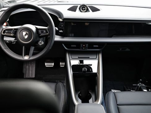 New 2025 Porsche Macan Turbo Electric image 28