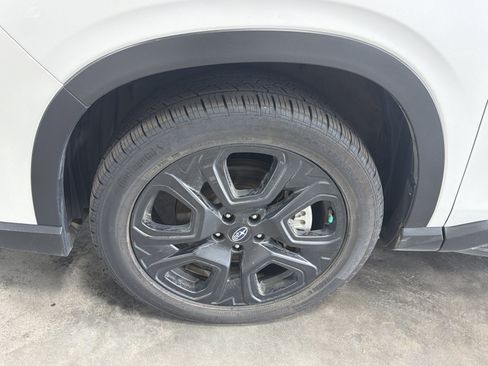 Certified 2024 Subaru Ascent Onyx Edition AWD/4WD image 15