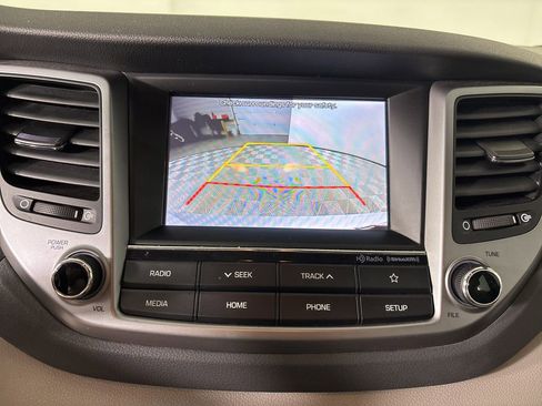 Used 2018 Hyundai Tucson SEL FWD image 15