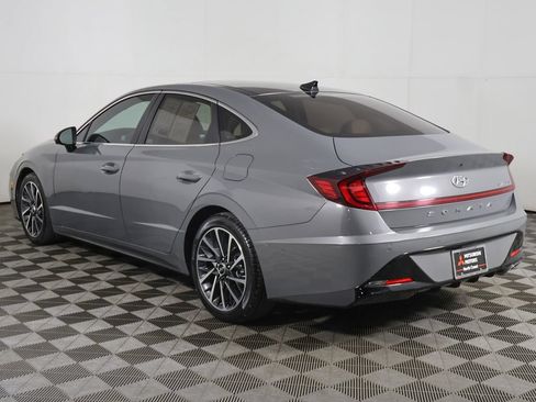 Used 2023 Hyundai Sonata Limited FWD image 12