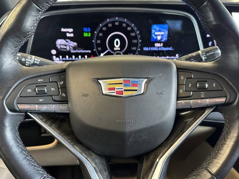 Certified 2024 Cadillac Escalade Premium Luxury image 32