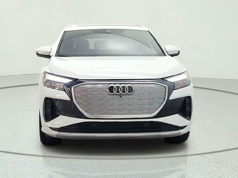 Used 2023 Audi Q4 e-tron Premium w/ Convenience Package RWD image 2