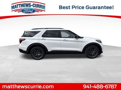 New 2026 Ford Explorer ST w/ Sun And Sound Package image 3