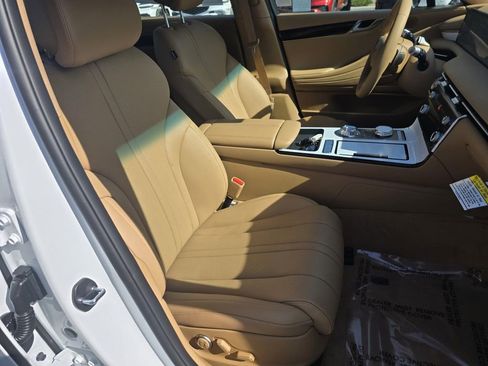 New 2026 Genesis G80 2.5T image 28