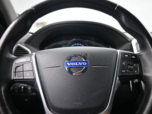 Used 2015 Volvo XC60 T5 AWD/4WD image 9