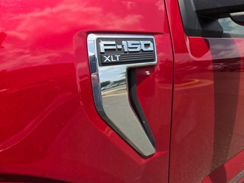 Used 2022 Ford F150 XLT w/ Equipment Group 302A High AWD/4WD image 9