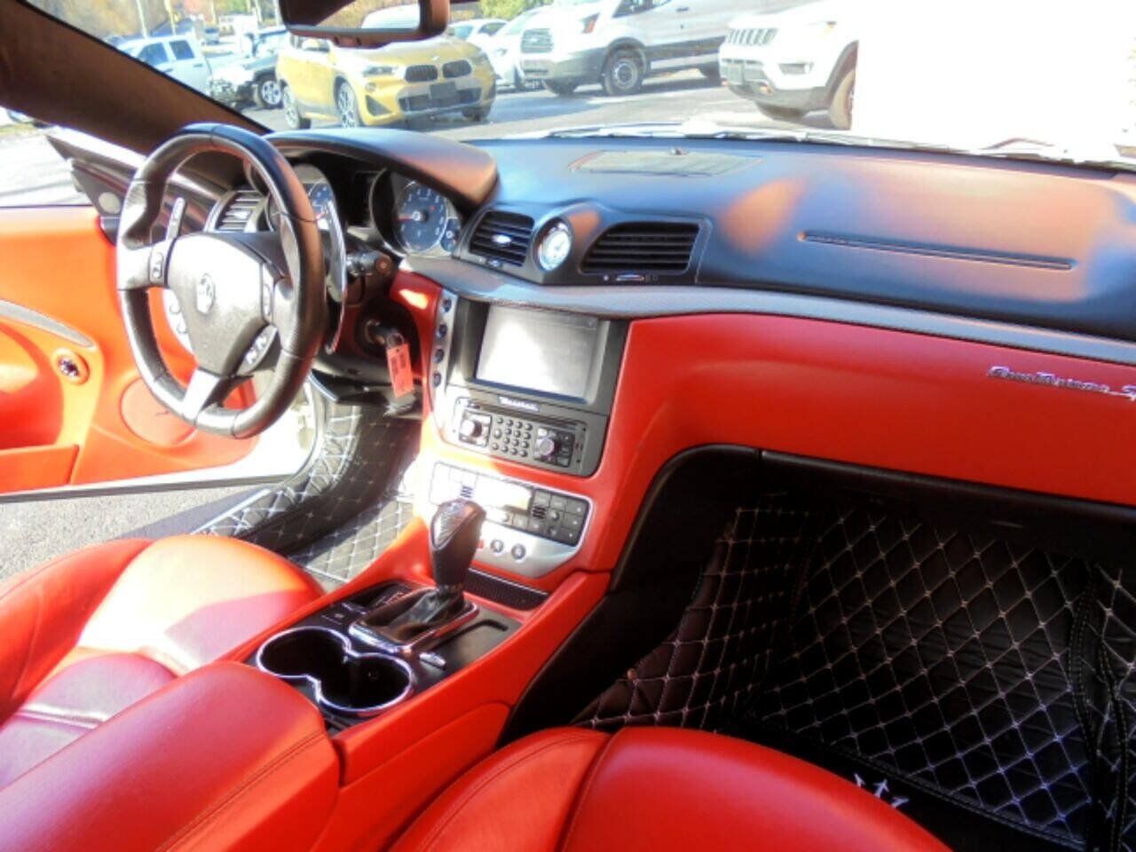 Used 2017 Maserati GranTurismo Sport RWD image 9