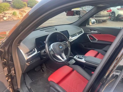 Used 2023 BMW X1 xDrive28i w/ Convenience Package AWD/4WD image 7