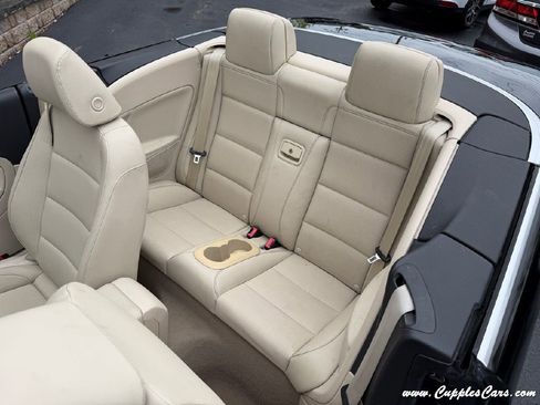 Used 2012 Volkswagen Eos Komfort FWD image 7