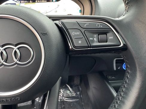 Used 2018 Audi A3 e-tron Prestige w/ Prestige Package image 33