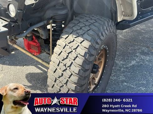 Used 2016 Jeep Wrangler Unlimited Rubicon w/ Dual Top Group AWD/4WD image 32