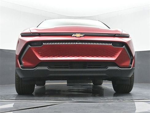 New 2026 Chevrolet Equinox EV LT image 48