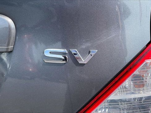 Used 2016 Nissan Versa SV w/ Fog Lights Package FWD image 9