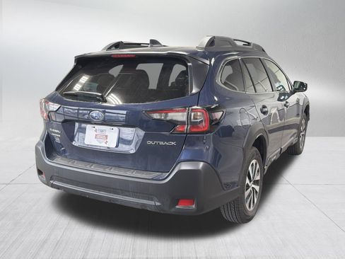 Certified 2025 Subaru Outback Premium w/ Popular Package #1A image 7