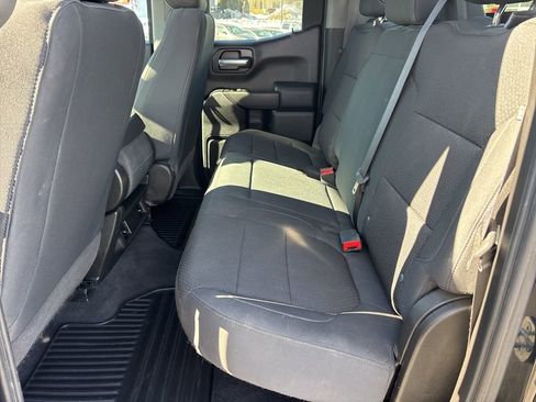 Used 2020 Chevrolet Silverado 1500 Custom w/ Custom Value Package image 13