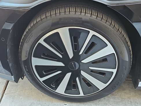 Used 2024 Lucid Air Grand Touring AWD/4WD image 12