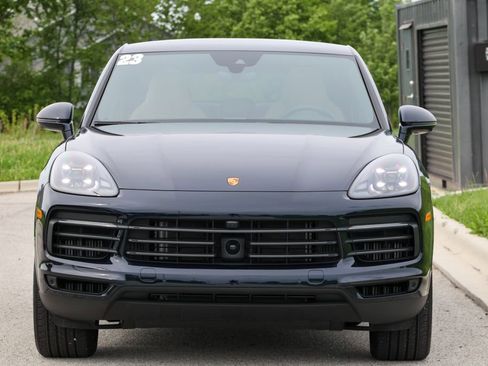 Certified 2023 Porsche Cayenne Platinum Edition AWD/4WD image 13