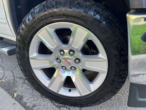 Used 2015 GMC Sierra 1500 SLE w/ SLE Value Package image 7