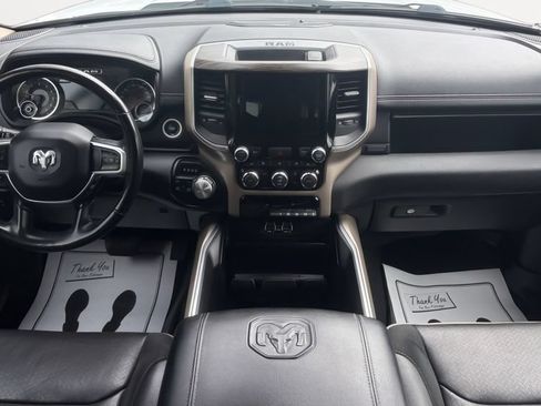 Used 2020 RAM 1500 Laramie AWD/4WD image 17
