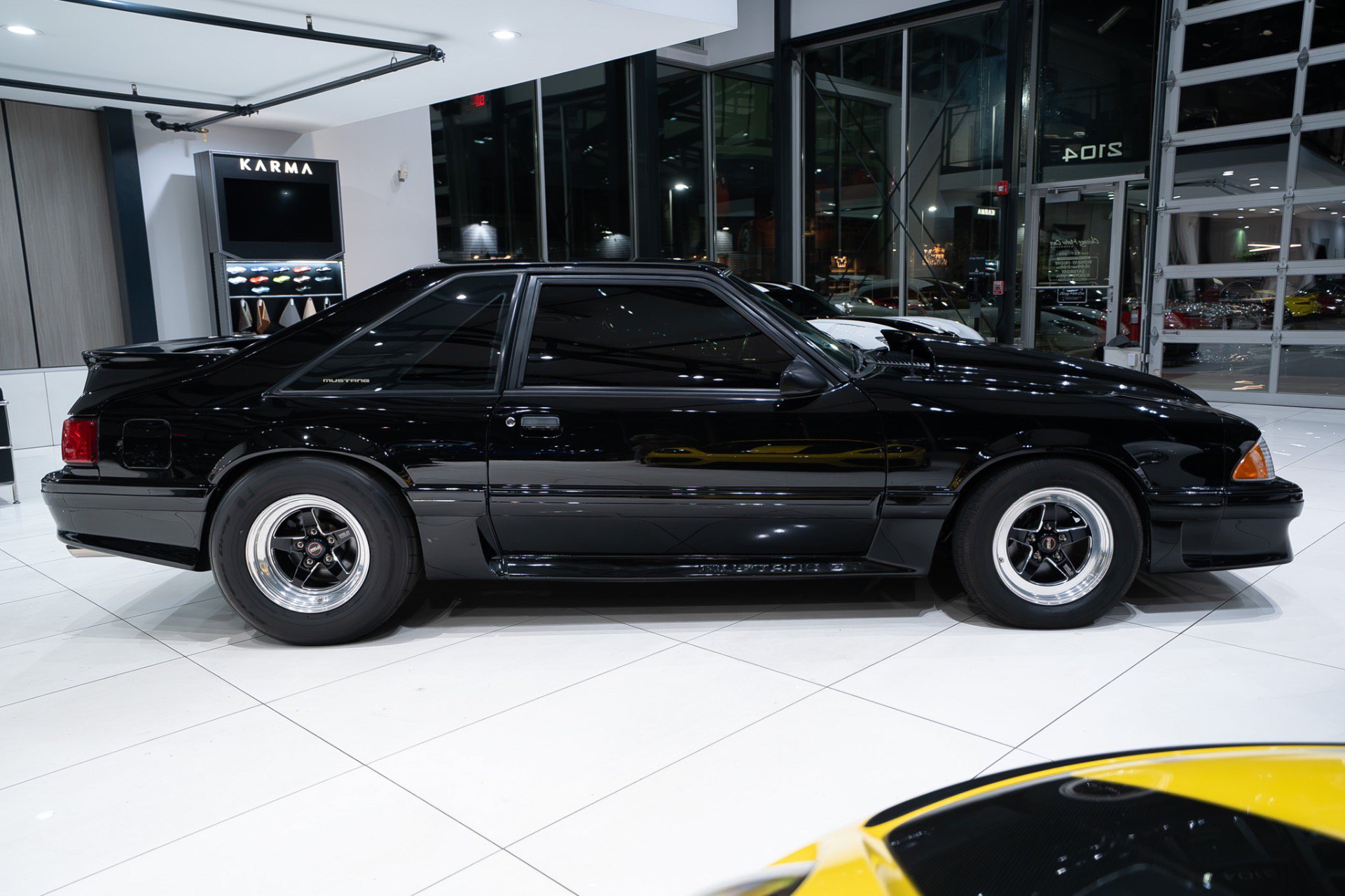 Used 1990 Ford Mustang GT RWD image 36