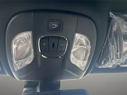 New 2026 Jeep Compass Limited AWD/4WD image 15