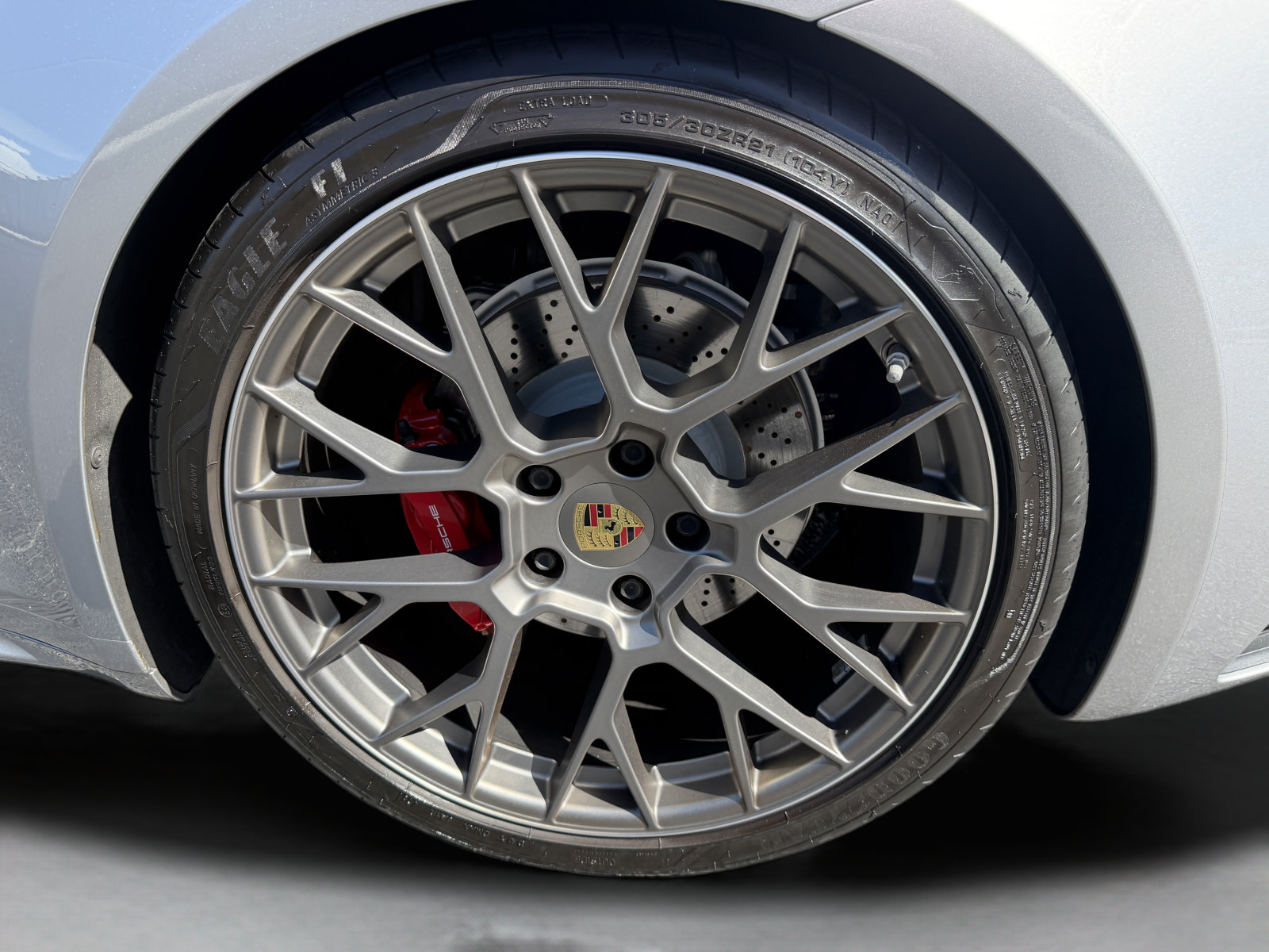 Certified 2020 Porsche 911 Carrera 4S AWD/4WD image 10
